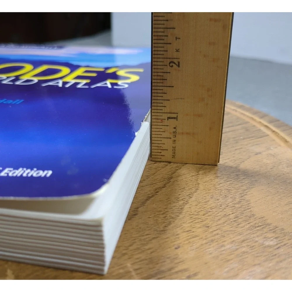 2005 Goode's World Atlas 21st Edition Rand‎ McNally Vintage Trade Paperback